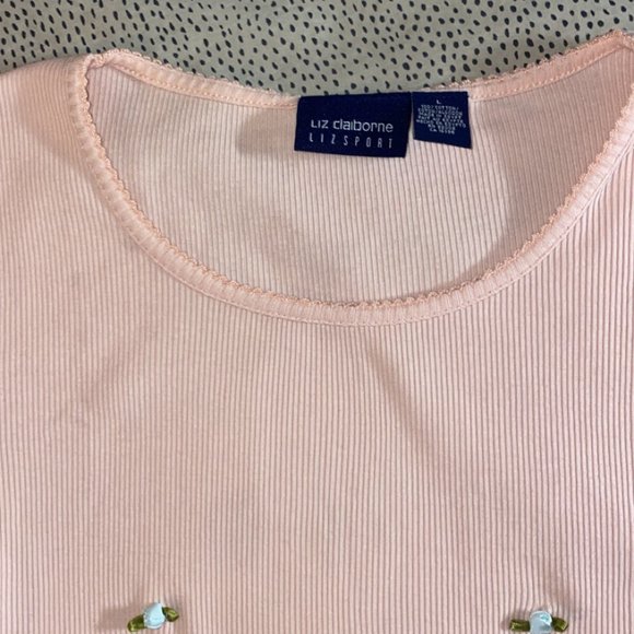 Rosebud Nips - Picture 2 of 4